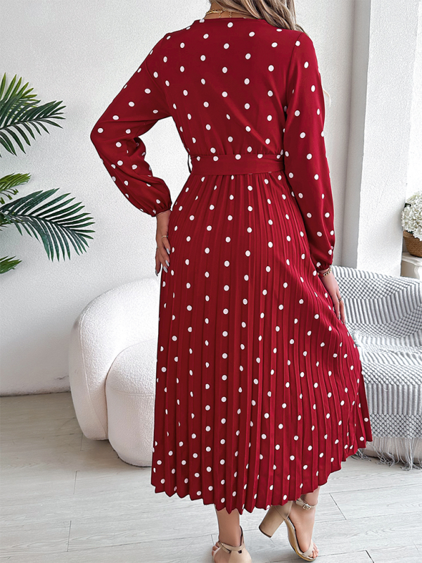 Beatrice – Vestito a Pois con Eleganza Retro